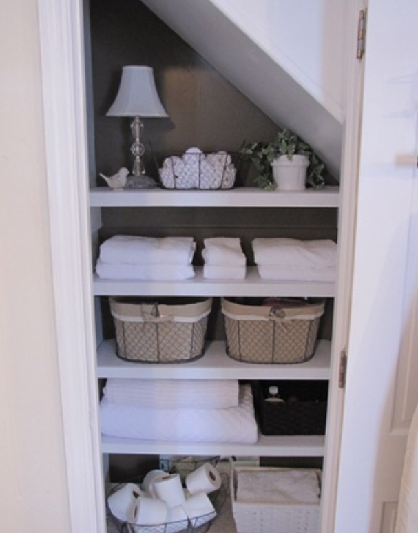 An Ideal Linen Cupboard