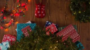 How To Avoid The Christmas Clutter